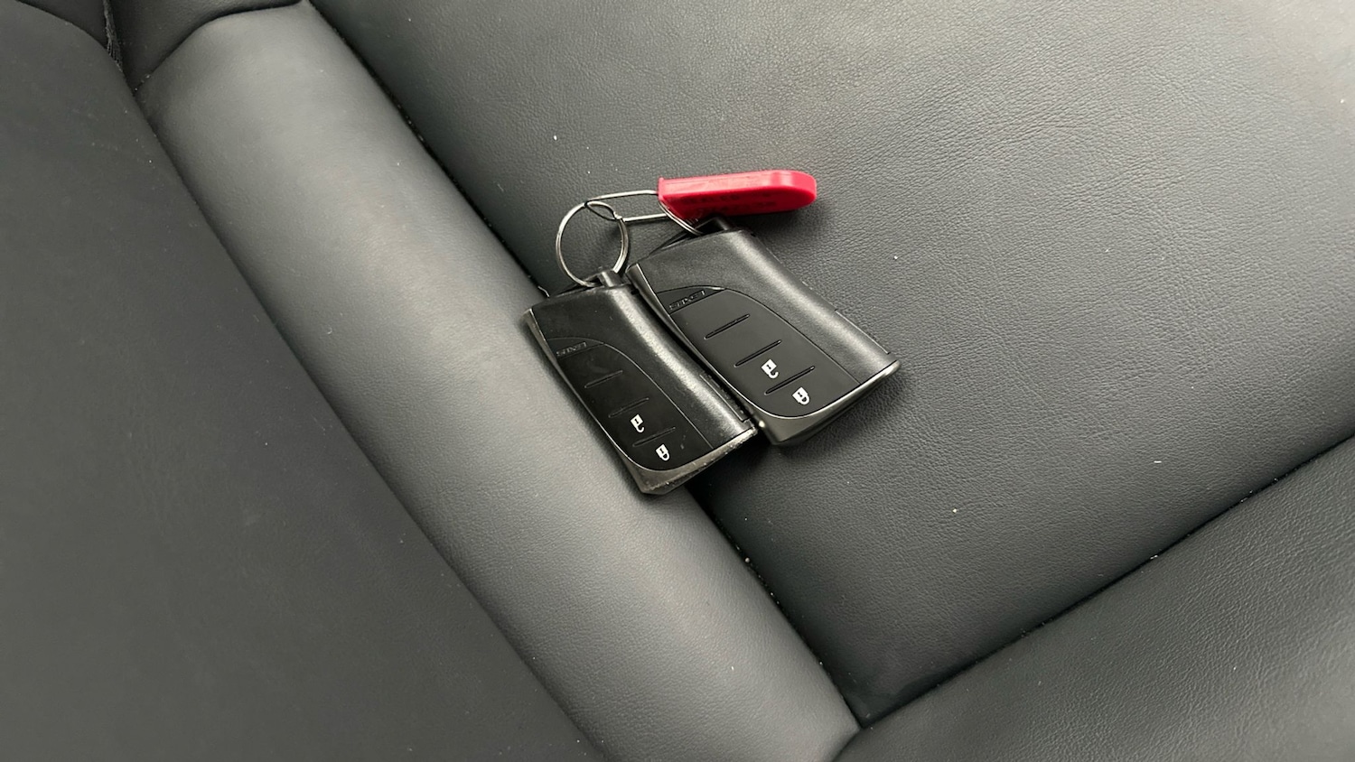 Used Lexus UX 2023 for sale - 77025740: Photo 22