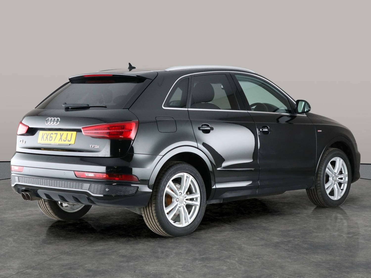 Used Audi Q3 2017 for sale - 76169910: Photo 12