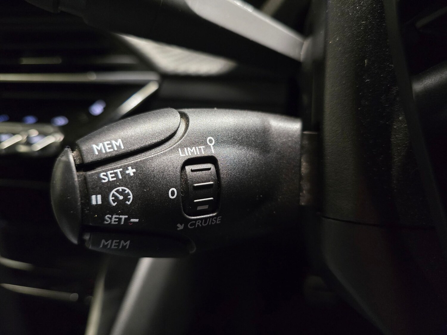 Used Peugeot 2008 2022 for sale - 77810649: Photo 19