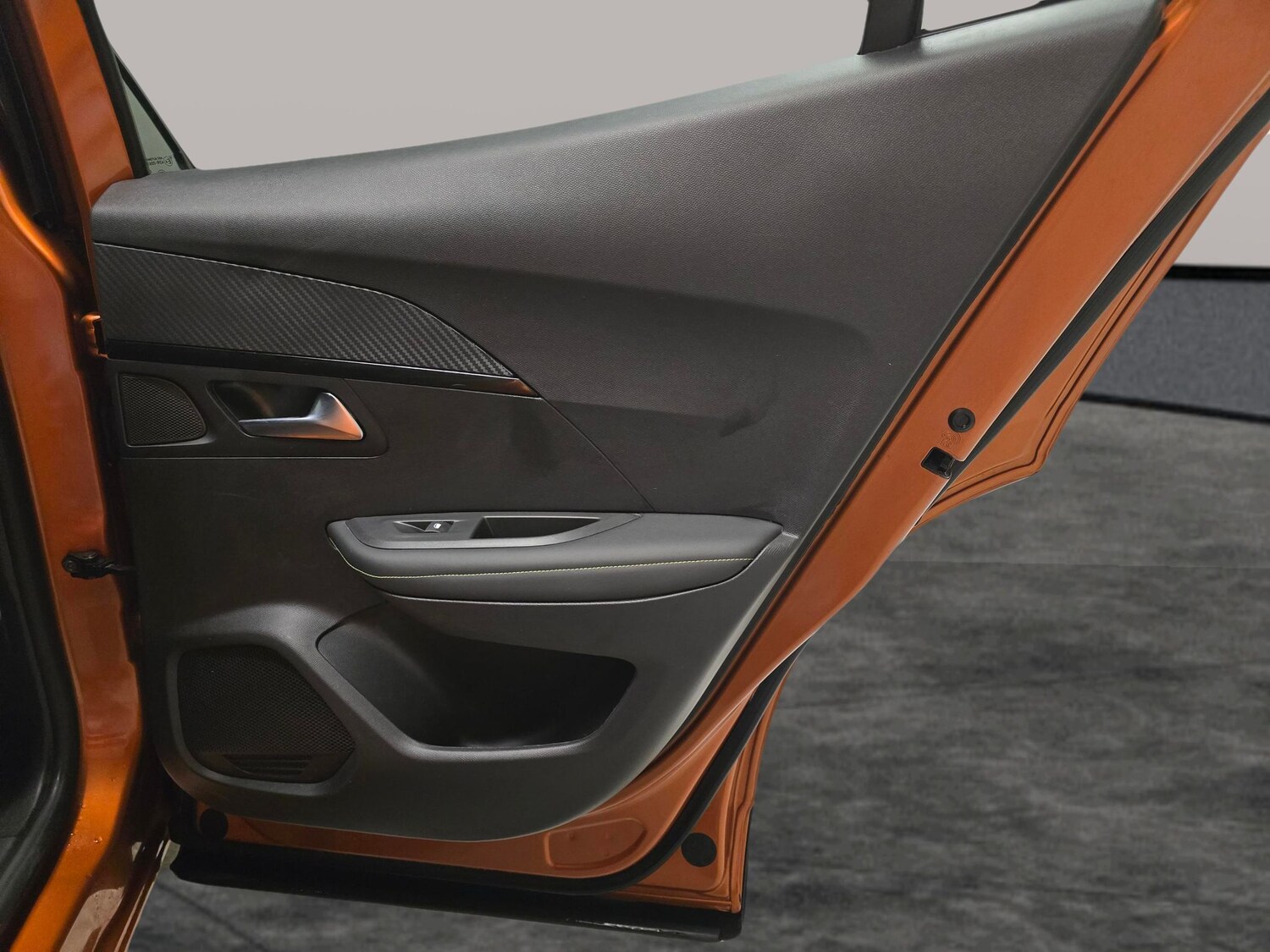 Used Peugeot 2008 2022 for sale - 77810649: Photo 28