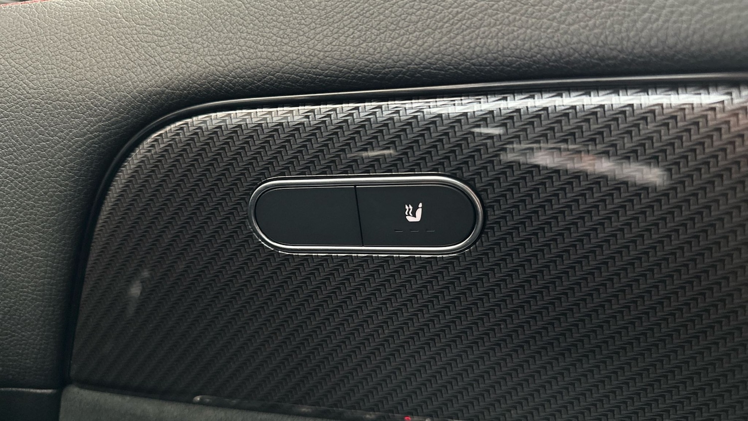 Used Mercedes-Benz GLA 2022 for sale - 77076105: Photo 21