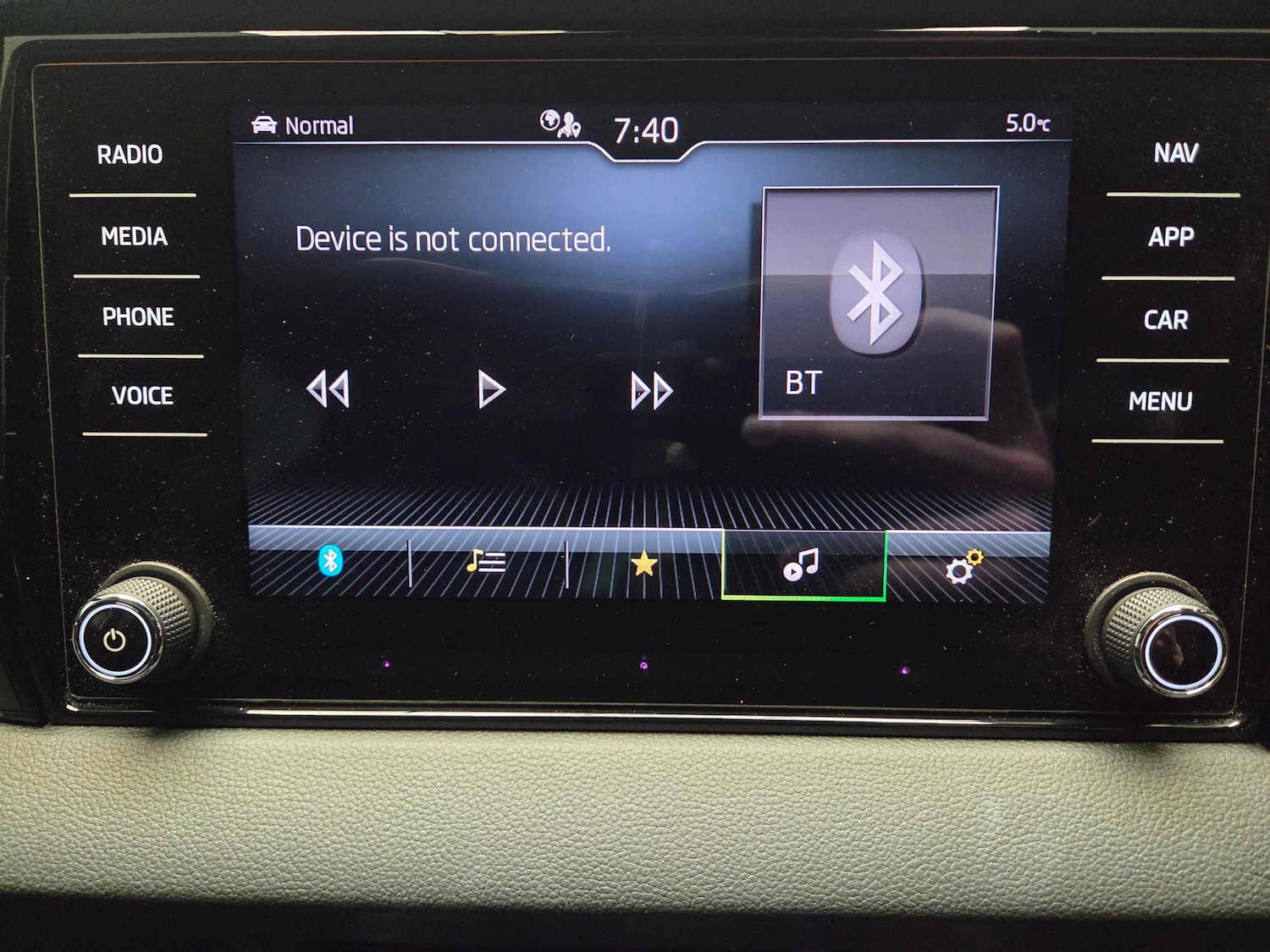 Used Skoda Karoq 2023 for sale - 77614939: Photo 15