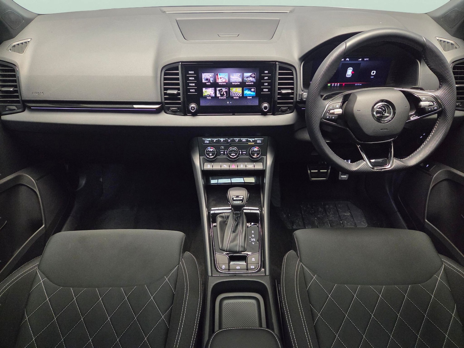 Used Skoda Karoq 2023 for sale - 77614939: Photo 7