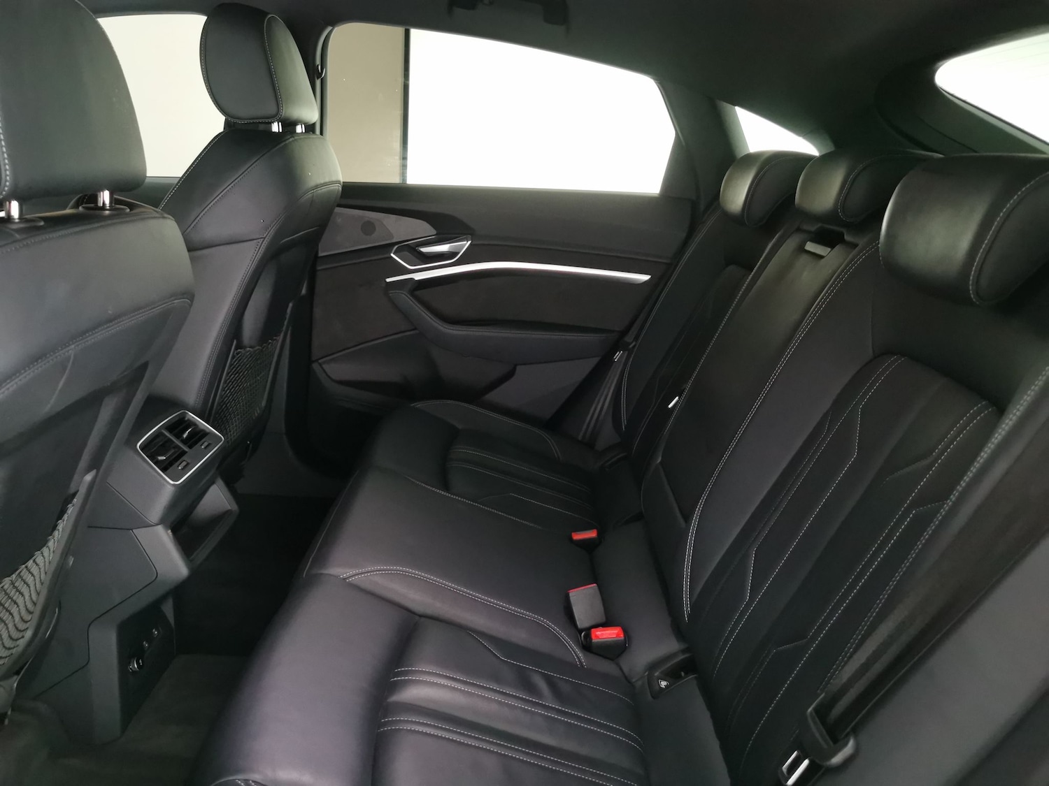 Used Audi e-tron 2023 for sale - 77241268: Photo 31