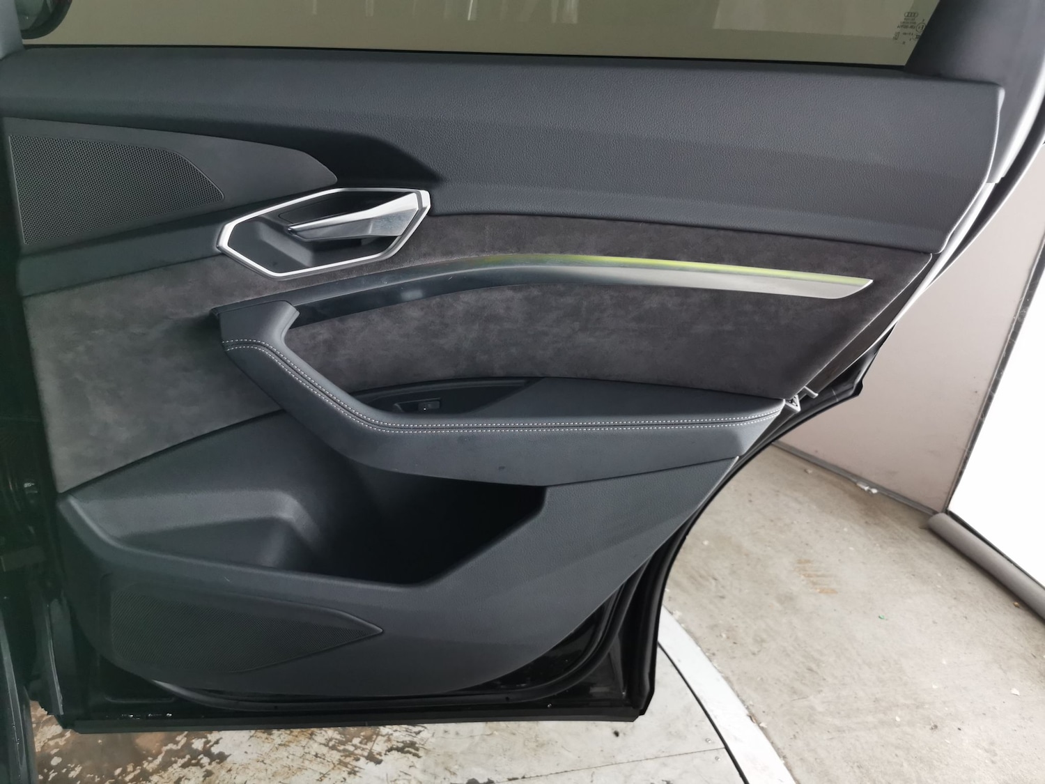 Used Audi e-tron 2023 for sale - 77241268: Photo 34