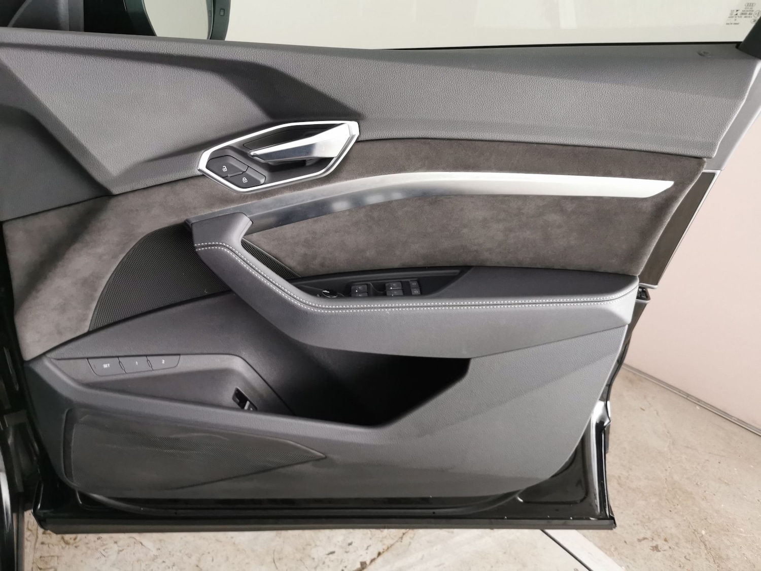 Used Audi e-tron 2023 for sale - 77241268: Photo 35