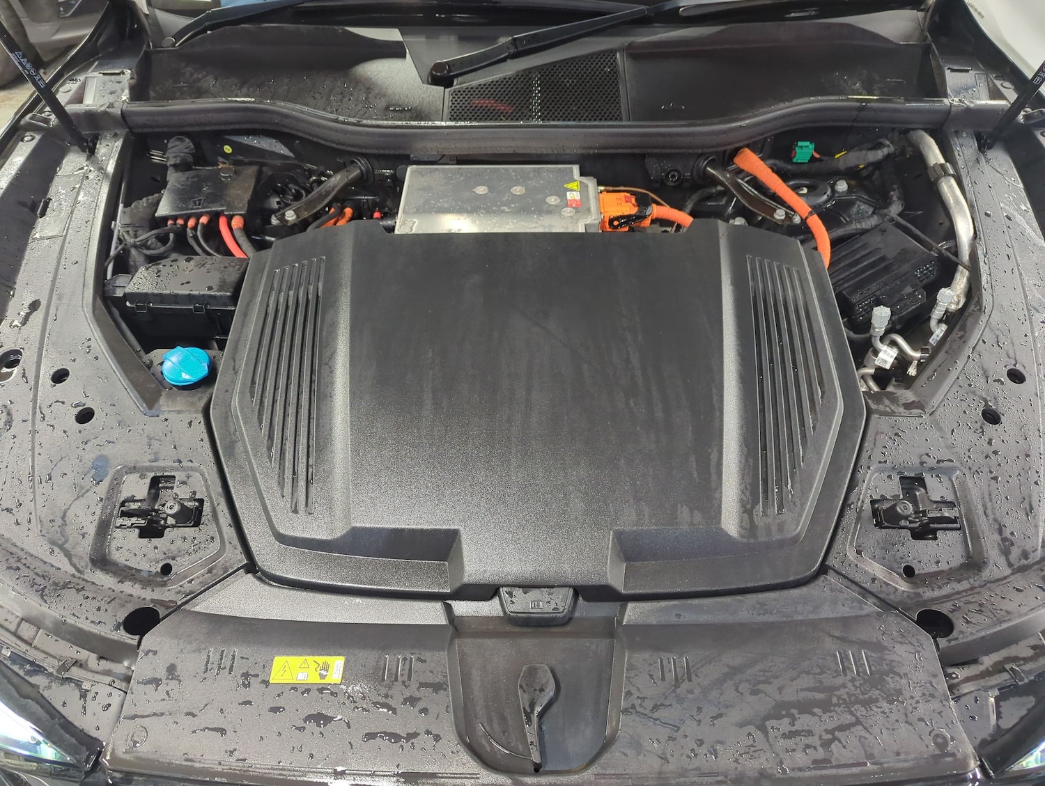 Used Audi e-tron 2023 for sale - 77241268: Photo 38