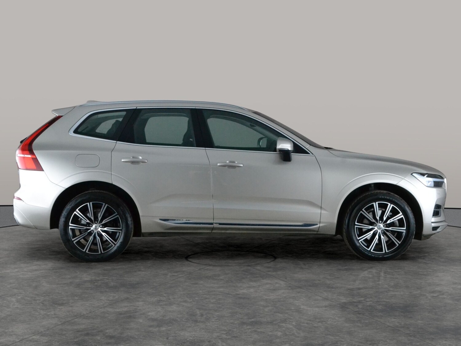 Used Volvo XC60 2021 for sale - 78132492: Photo 11