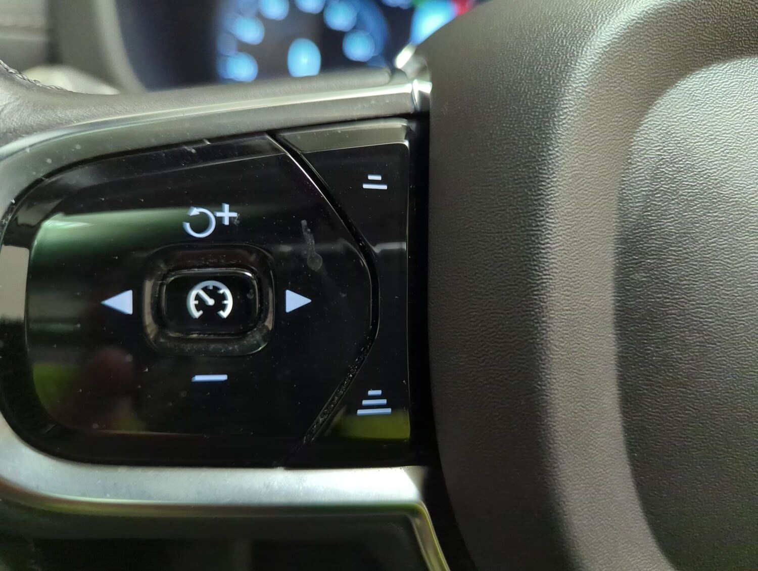 Used Volvo XC60 2021 for sale - 78132492: Photo 23