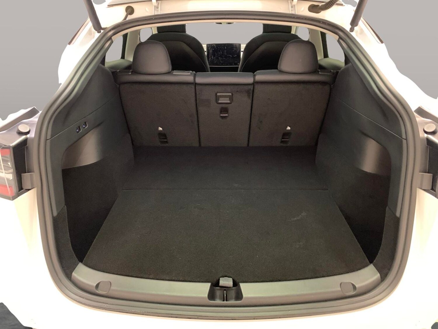 Used Tesla Model Y 2022 for sale - 77743323: Photo 34