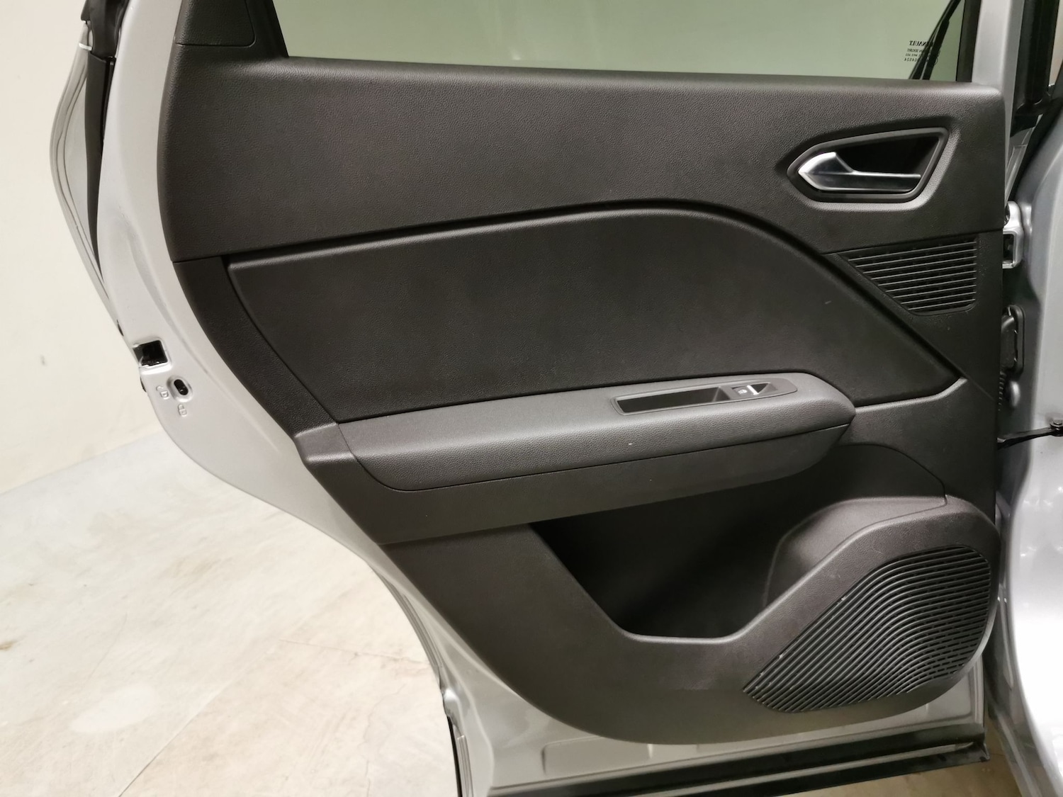 Used Renault Captur 2022 for sale - 77082869: Photo 19