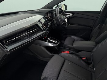 Used Audi Q4 e-tron 2022 for sale - 77819361: Photo