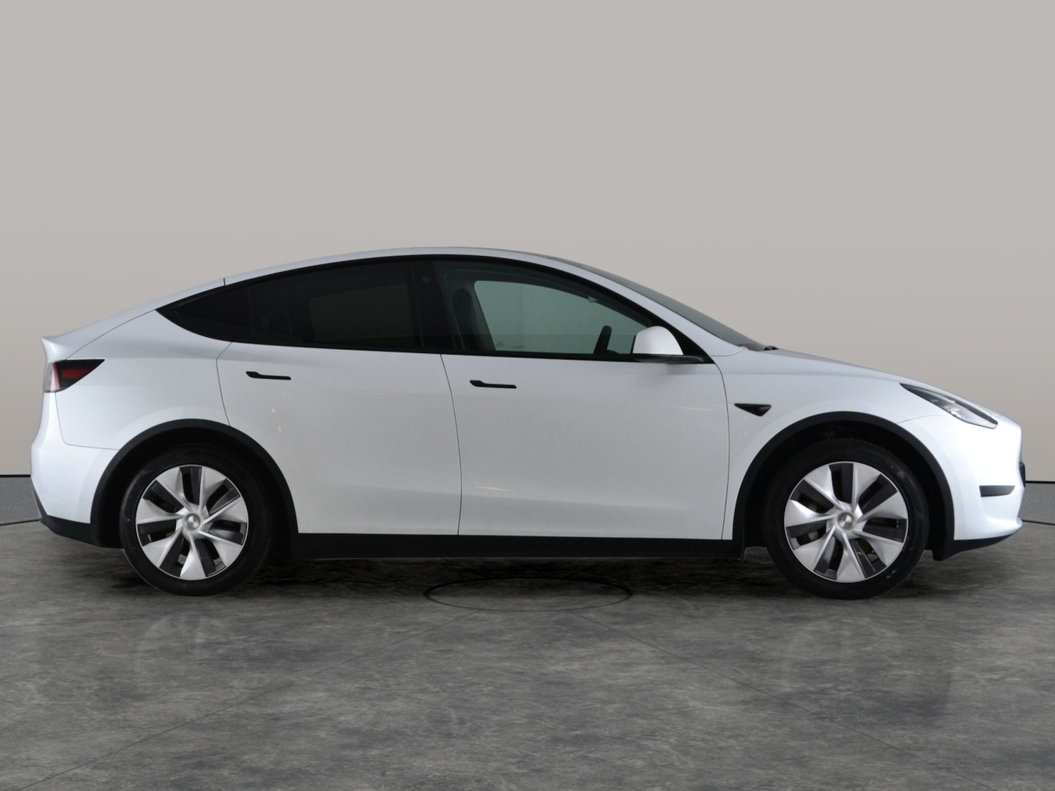 Used Tesla Model Y 2024 for sale - 77918322: Photo 13