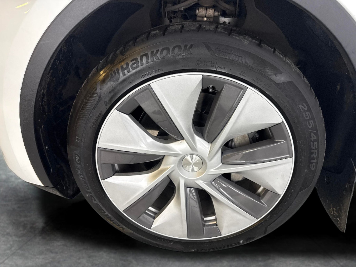 Used Tesla Model Y 2024 for sale - 77918322: Photo 29