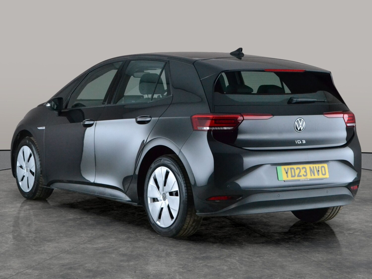 Used Volkswagen ID.3 2023 for sale - 77928257: Photo 10