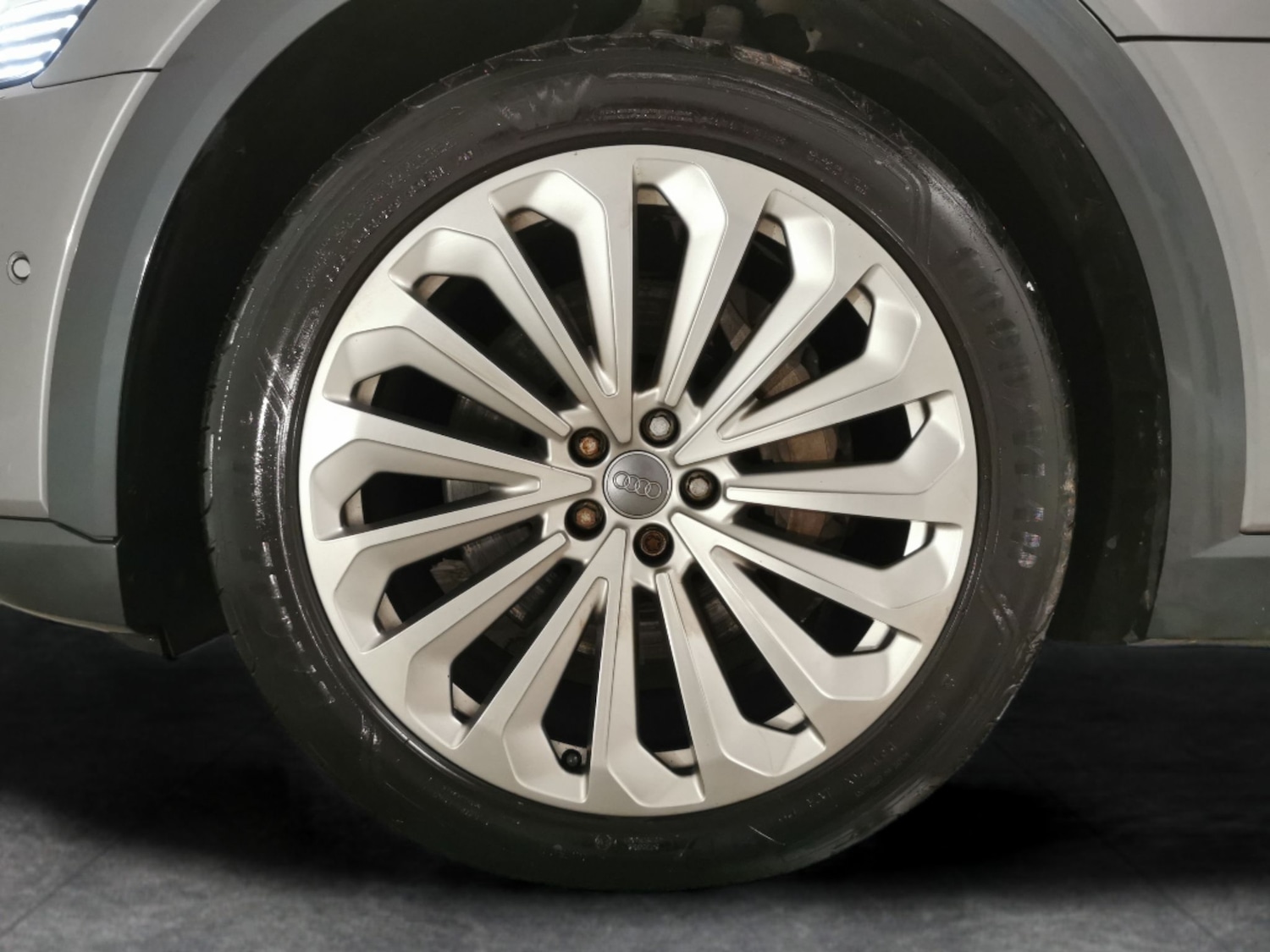 Used Audi e-tron 2020 for sale - 78079273: Photo 23