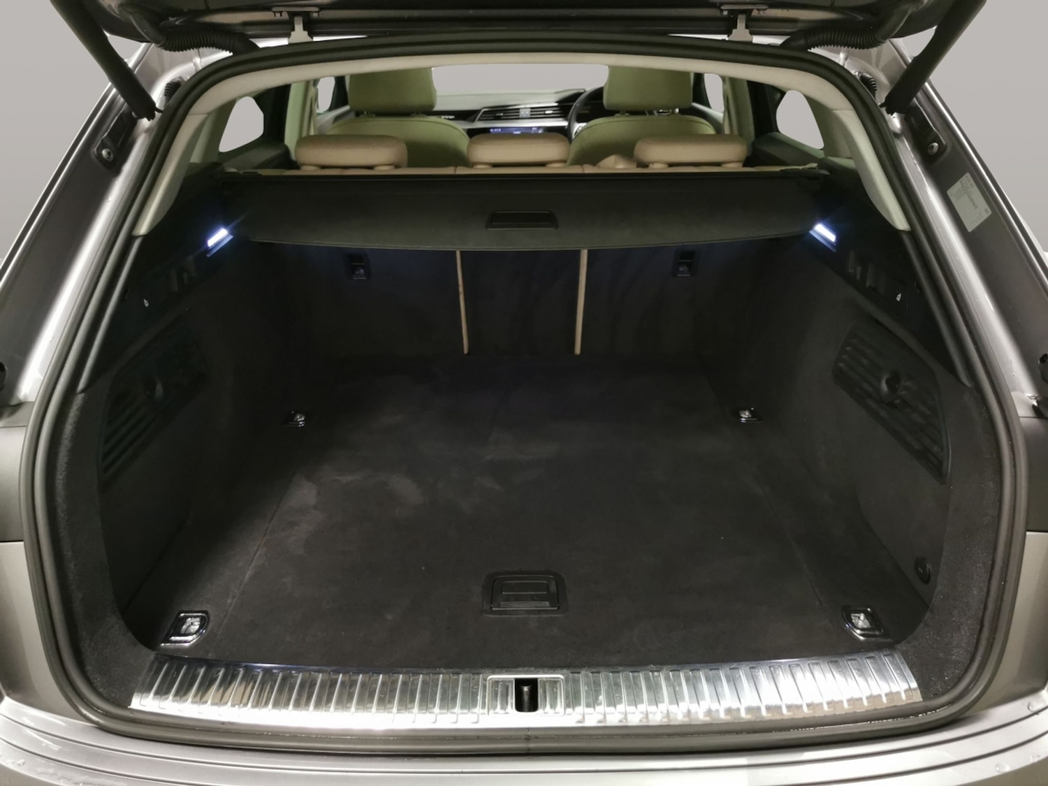 Used Audi e-tron 2020 for sale - 78079273: Photo 34