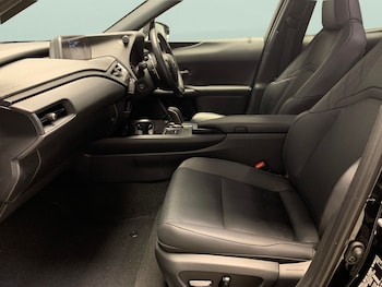 Used Lexus UX 2023 for sale - 78302990: Photo