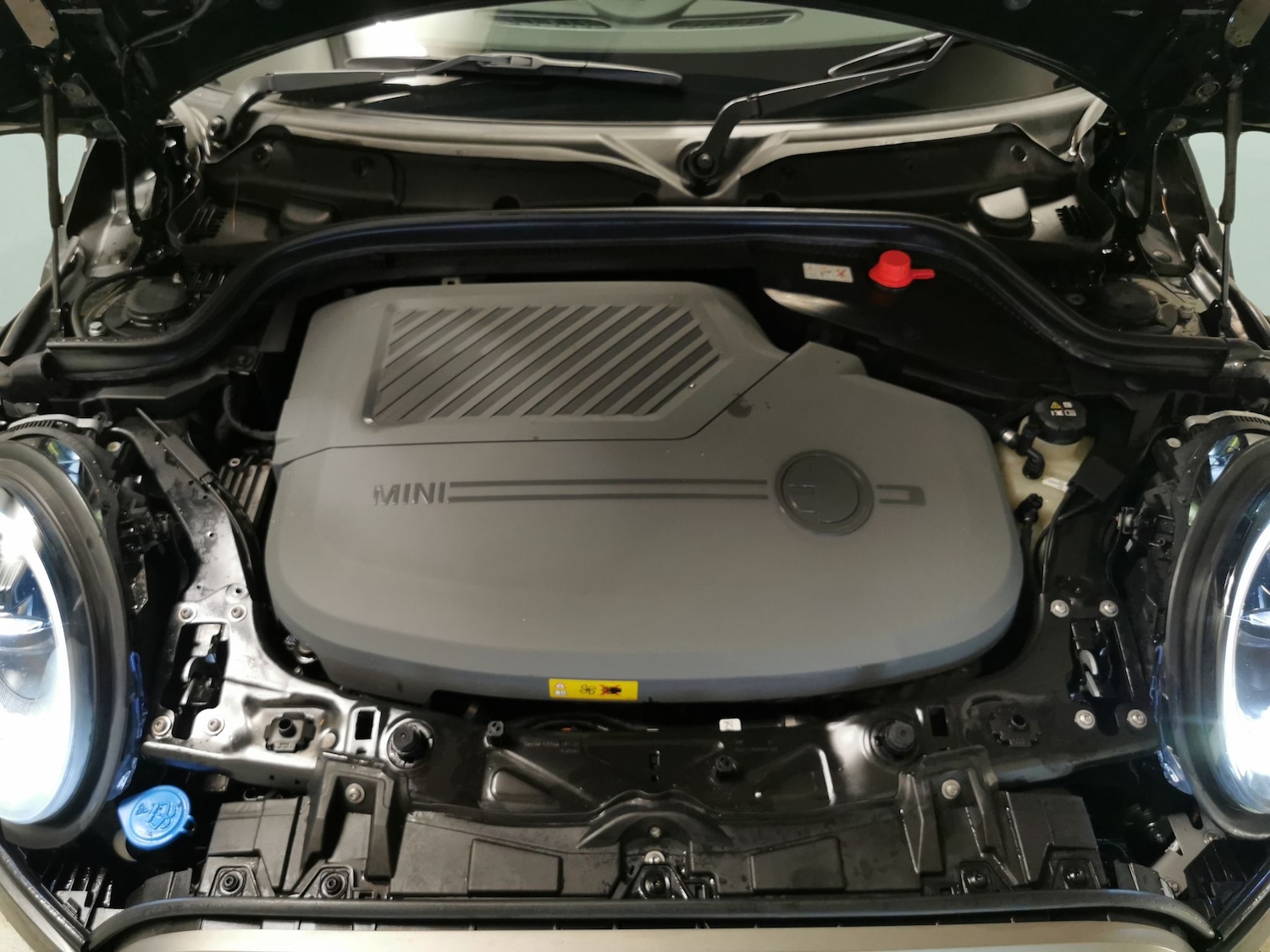 Used MINI Electric Hatch 2023 for sale - 77043673: Photo 29