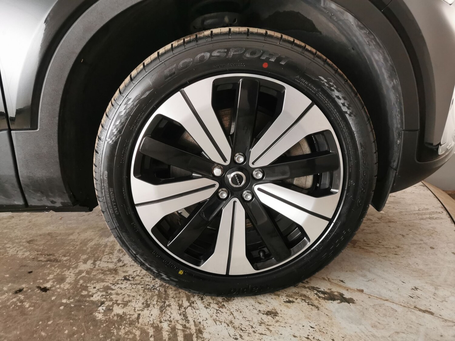 Used Volvo C40 2023 for sale - 78219228: Photo 24