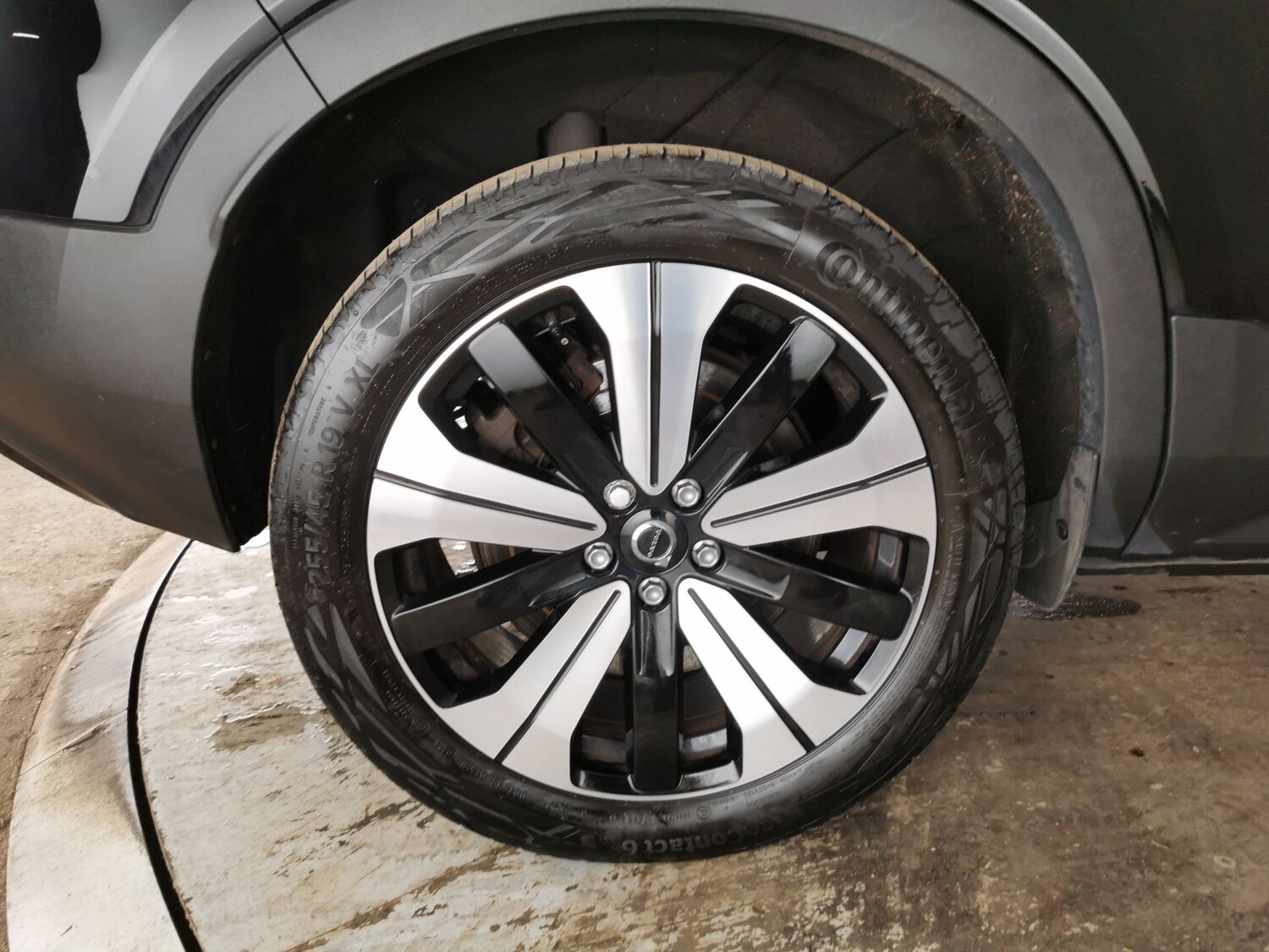 Used Volvo C40 2023 for sale - 78219228: Photo 25