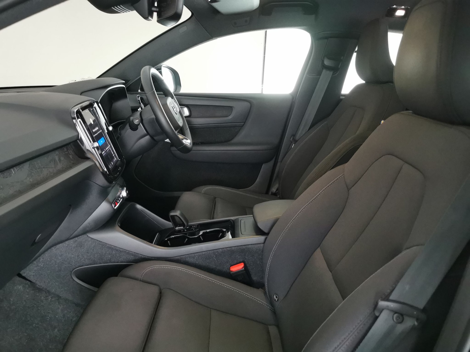 Used Volvo C40 2023 for sale - 78219228: Photo 4