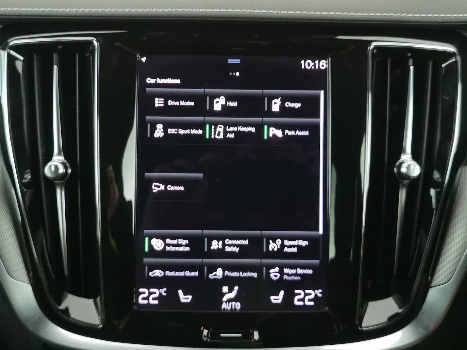 Used Volvo V60 2021 for sale - 76450124: Photo 23