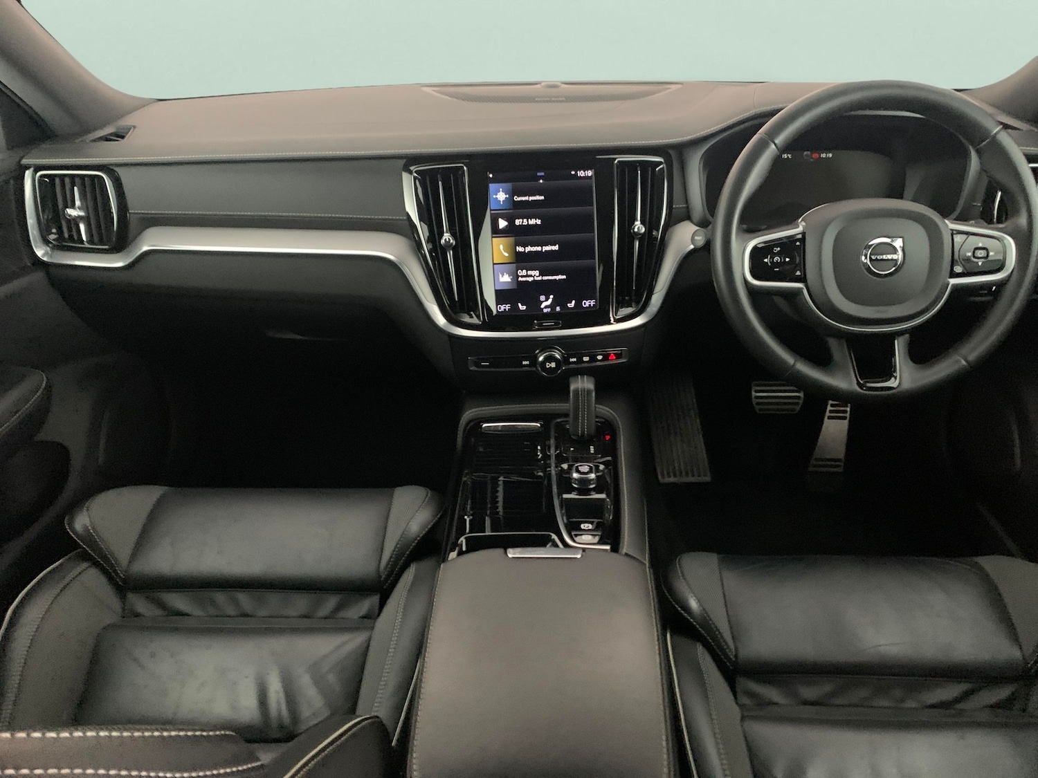 Used Volvo V60 2021 for sale - 76450124: Photo 4