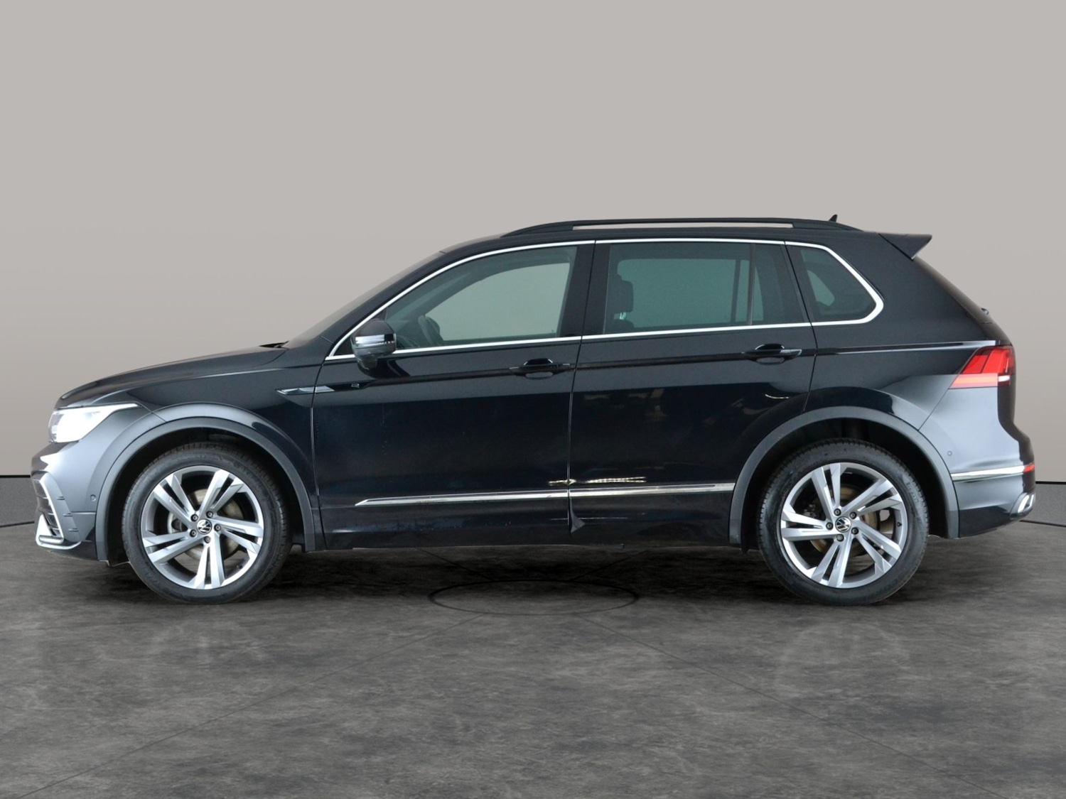Used Volkswagen Tiguan 2022 for sale - 77269764: Photo 12