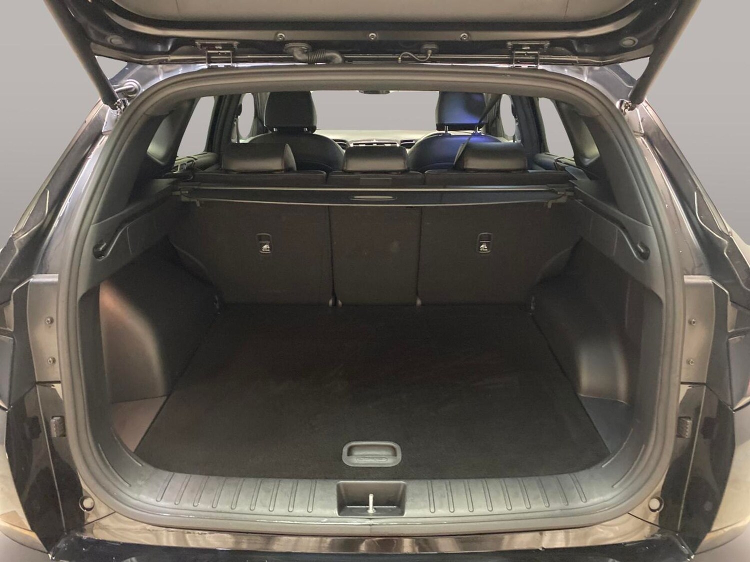 Used Hyundai TUCSON for sale - 77917009: Photo 35