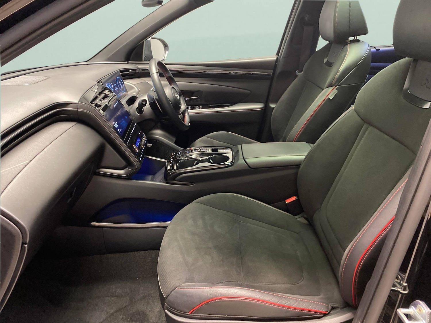 Used Hyundai TUCSON for sale - 77917009: Photo 4