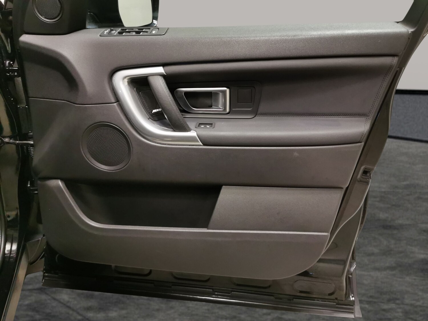 Used Land Rover Discovery Sport for sale - 77517270: Photo 30