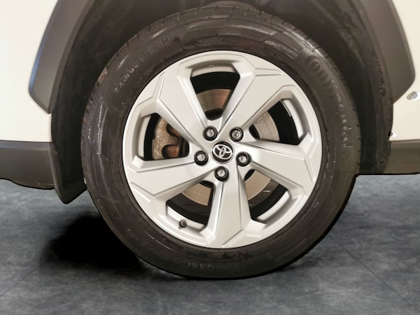 Used Toyota RAV4 2021 for sale - 76264266: Photo 24