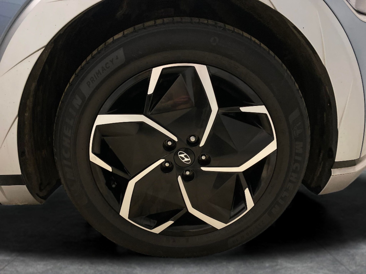 Used Hyundai IONIQ 5 2022 for sale - 77702985: Photo 24