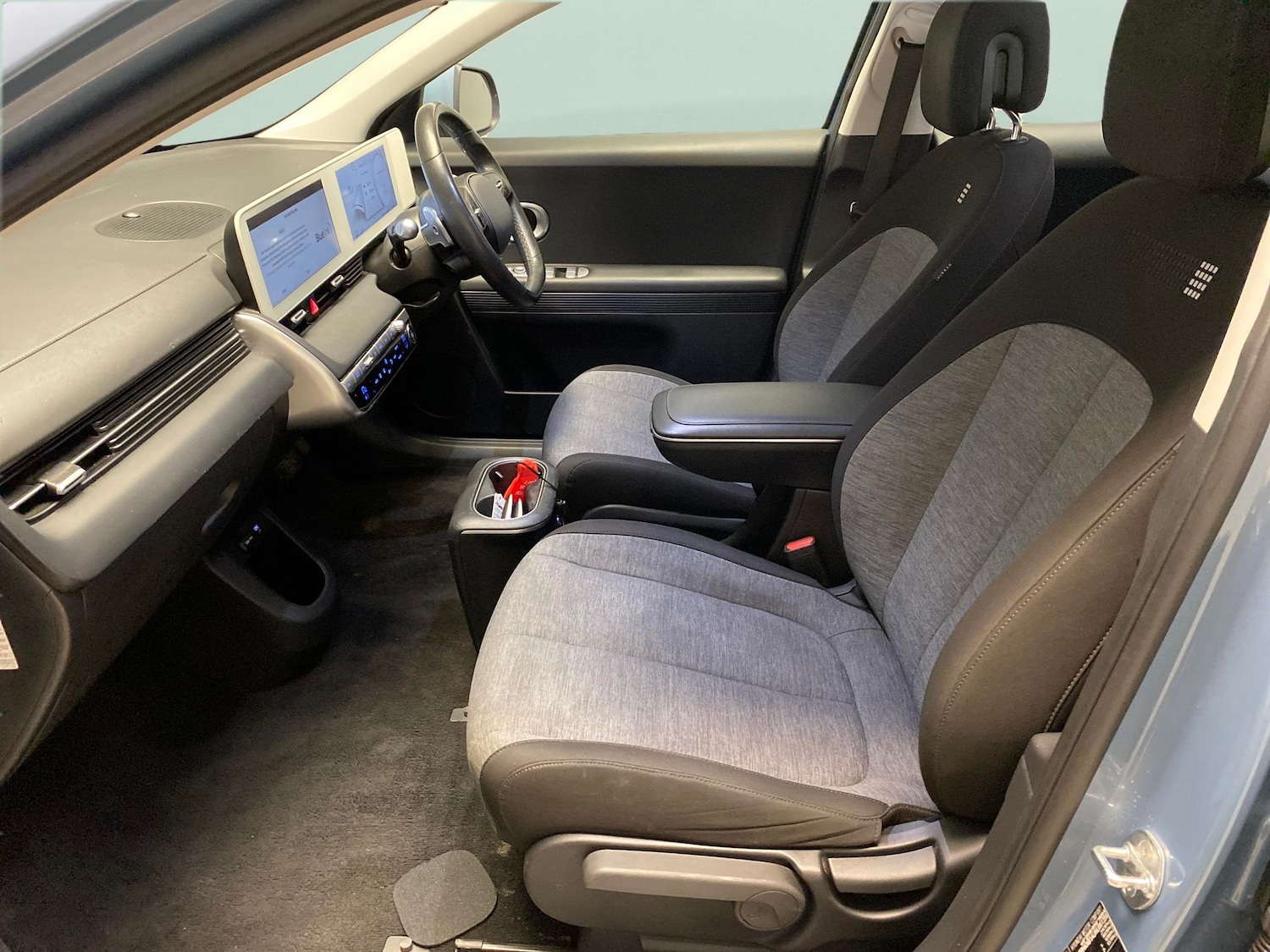 Used Hyundai IONIQ 5 2022 for sale - 77702985: Photo 4