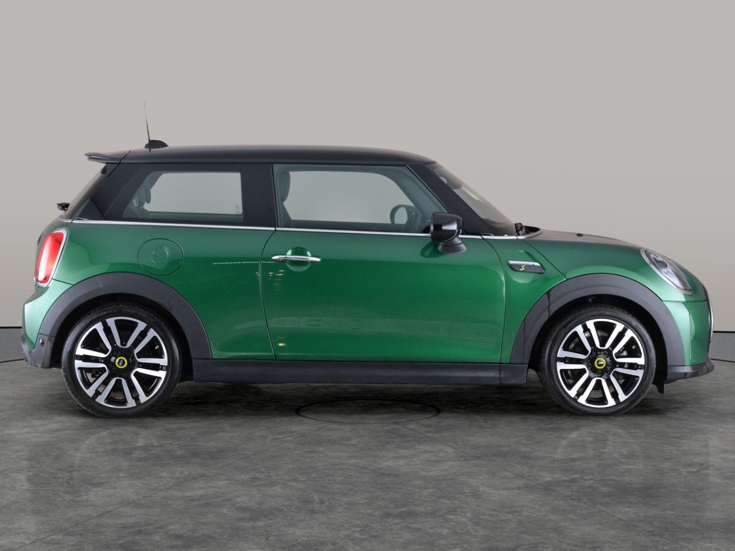 Used MINI Electric Hatch 2023 for sale - 77248469: Photo 9