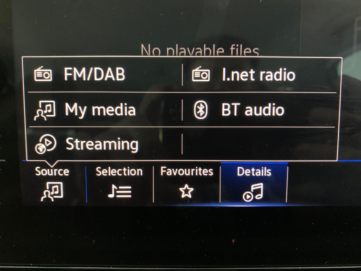 Used Volkswagen T-Roc for sale - 77873010: Photo 14