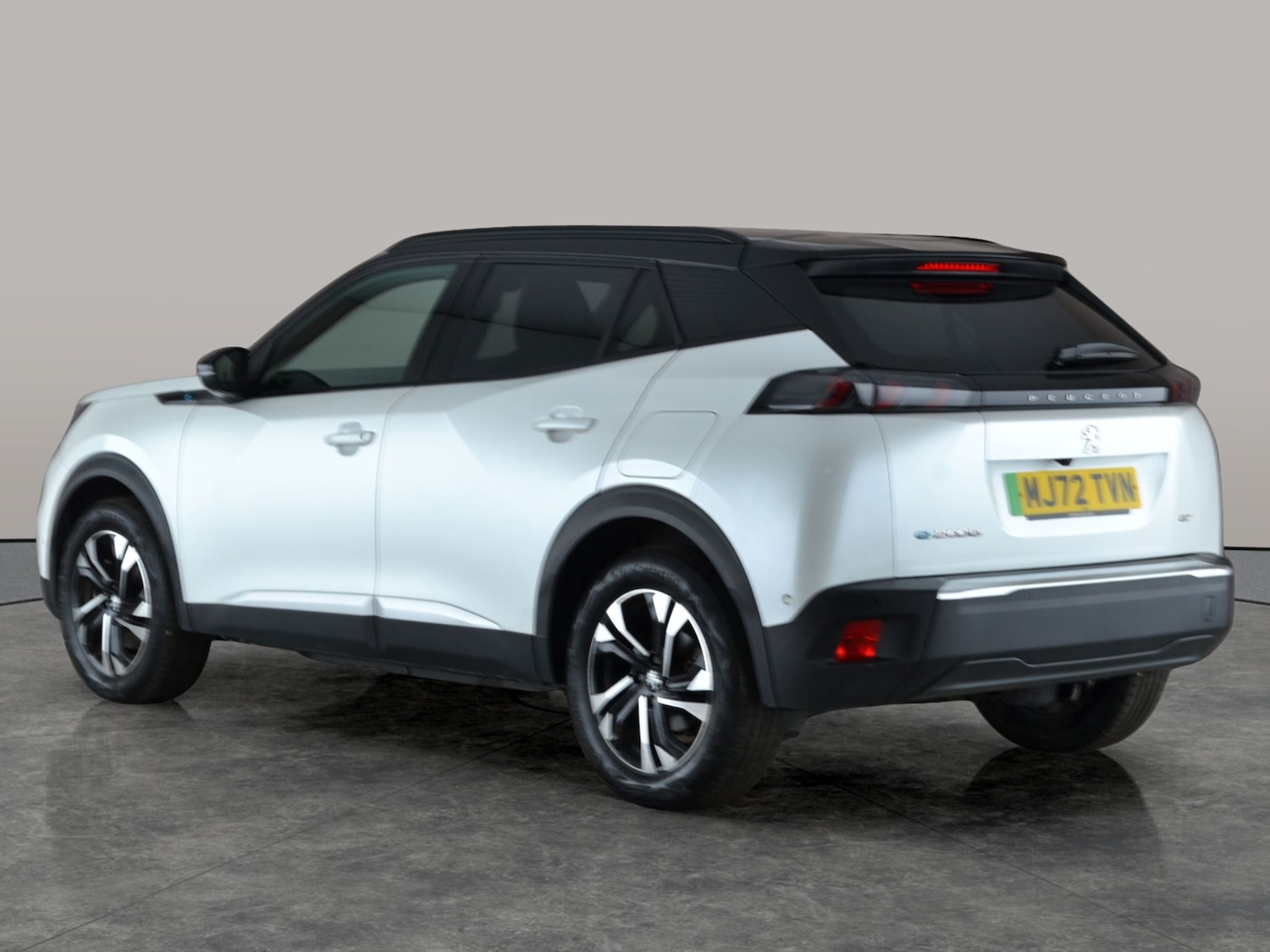 Used Peugeot 2008 2022 for sale - 77389389: Photo 12