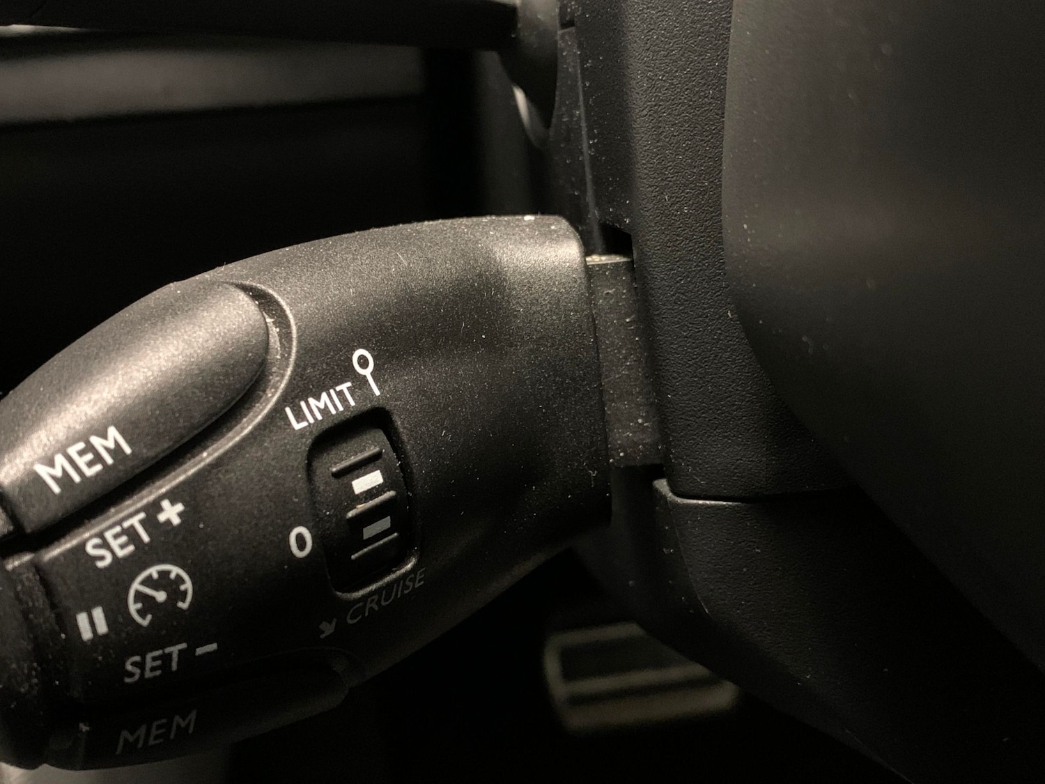 Used Peugeot 2008 2022 for sale - 77389389: Photo 19