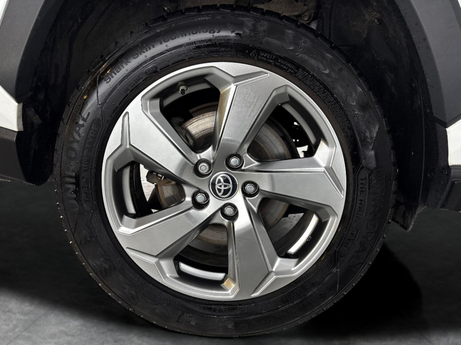 Used Toyota RAV4 2021 for sale - 77995526: Photo 27