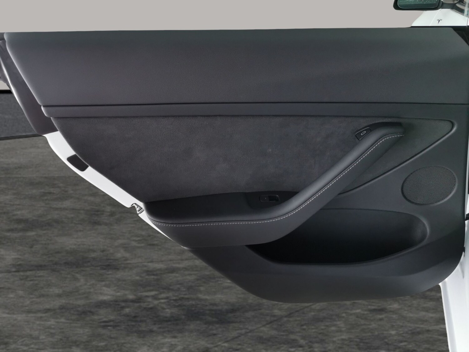 Used Tesla Model 3 2021 for sale - 76748716: Photo 33