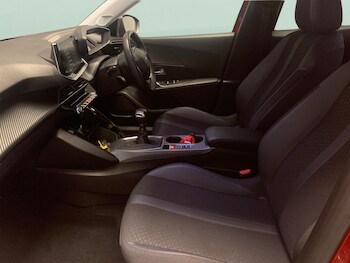 Used Peugeot 2008 undefined for sale - 78764067: Photo