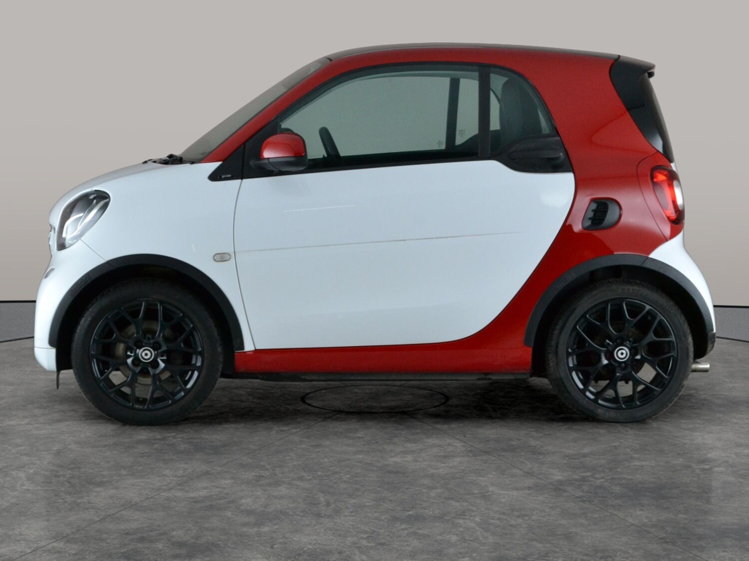 Used smart fortwo 2017 for sale - 77013318: Photo 14