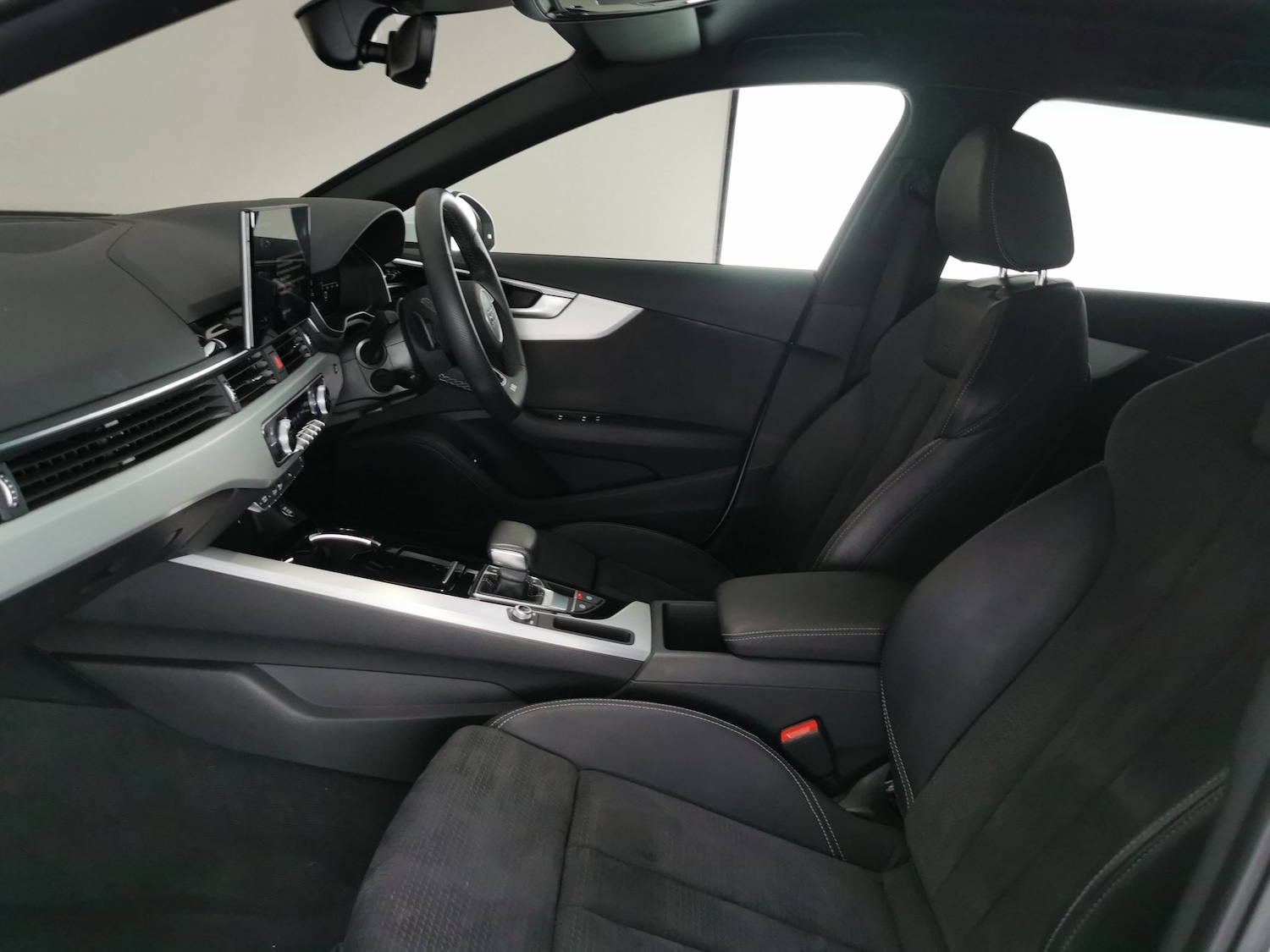 Used Audi A4 2023 for sale - 76542604: Photo 4