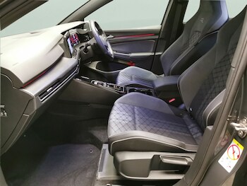 Used Volkswagen Golf 2024 for sale - 78341933: Photo