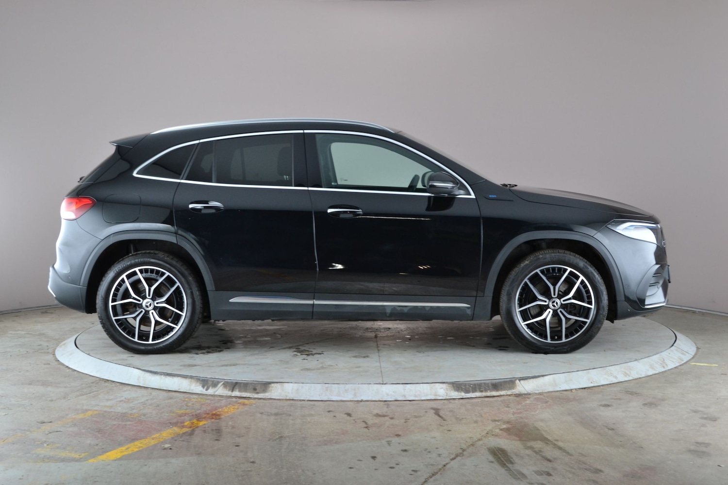 Used Mercedes-Benz EQA 2022 for sale - 76908339: Photo 10