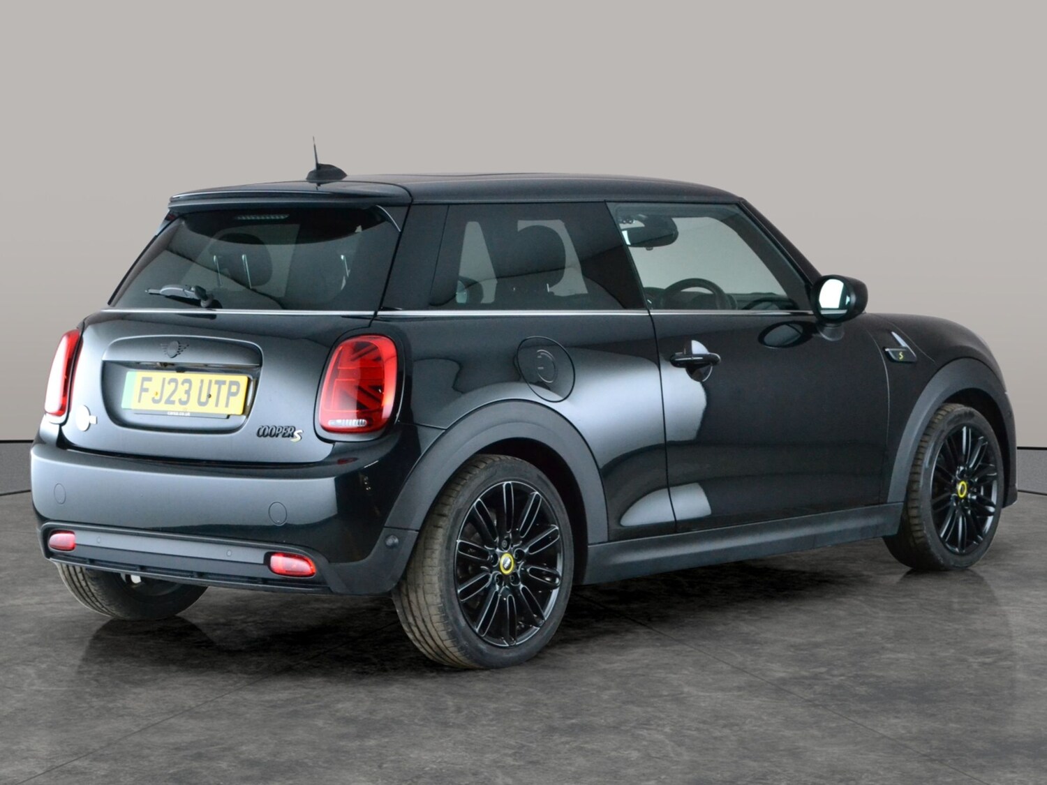 Used MINI Hatch 2023 for sale - 77756814: Photo 13