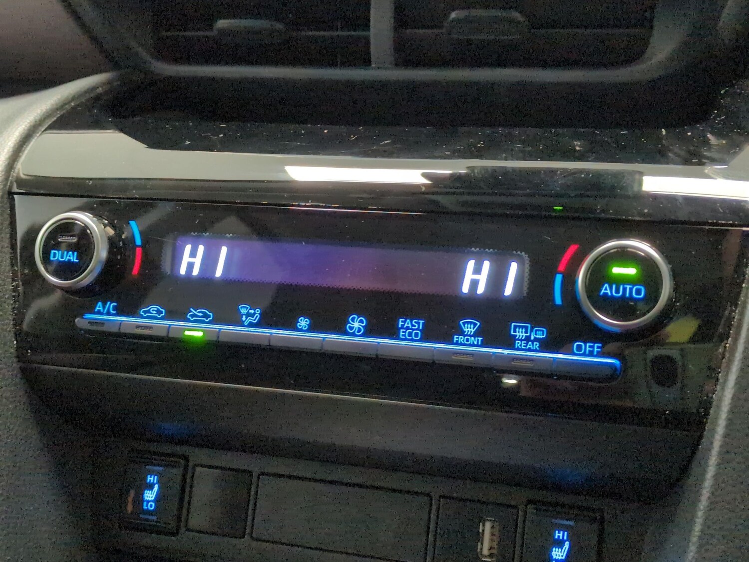 Used Toyota Yaris Cross 2022 for sale - 77791383: Photo 17