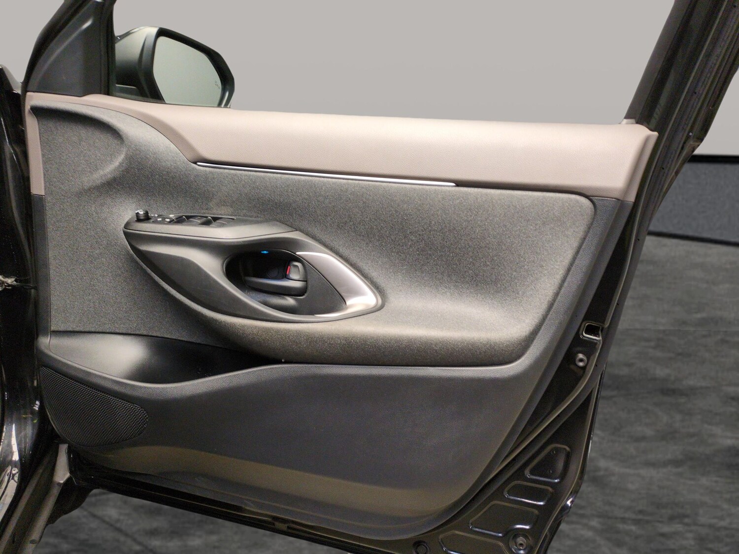 Used Toyota Yaris Cross 2022 for sale - 77791383: Photo 29