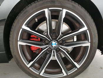 BMW - 2 Series
